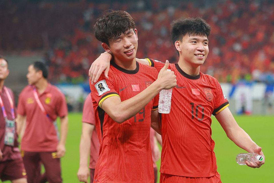 渡联赛的时, 于两位昔日